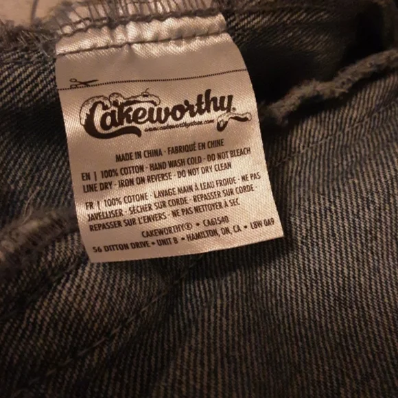 Cakeworthy Warner Bros Boxlunch Looney Tunes Denim Jean Jacket Unisex 2XL - Picture 5 of 10